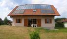 South view zero energy house in Styria Vulaknland
On the upper part of the roof are 48 squaremeter solar collector. Below left and right 24 photovoltaic modules with together 2.1 kW peak