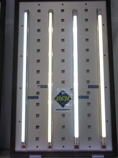 Fluorescent lamp before end? LED!
Since decades the standard lightning in offices. But what here lights are LEDs