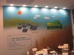 3 Grüne Träume
An einer Wand des Messestand die 3 grünen Träume, ein System ohne Emissionen: Sonnenenergie, Speicherung von Energie und elektrische Mobilität.